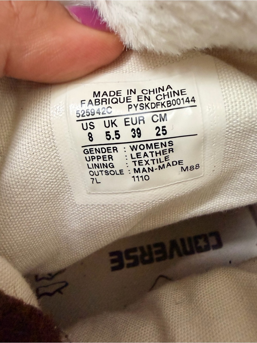 Converse Women's Winter Boots Size 8 - Picture 5 of 11